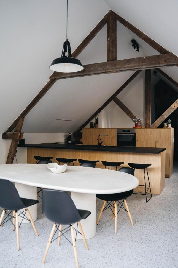 איפר Gezellige Loft Met Twee Slaapkamers מראה חיצוני תמונה
